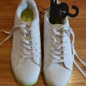 Never used white sneakers from Ardene